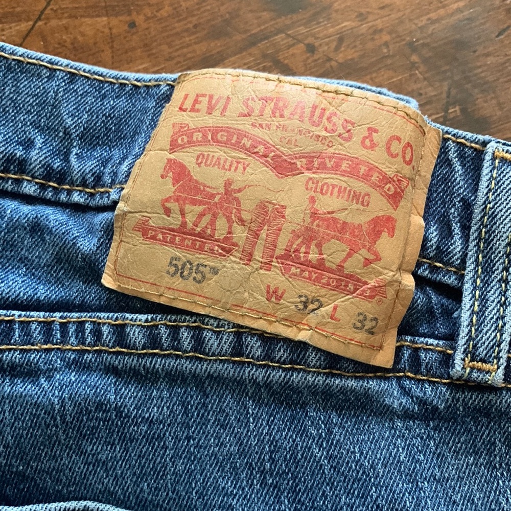 Levi’s 505